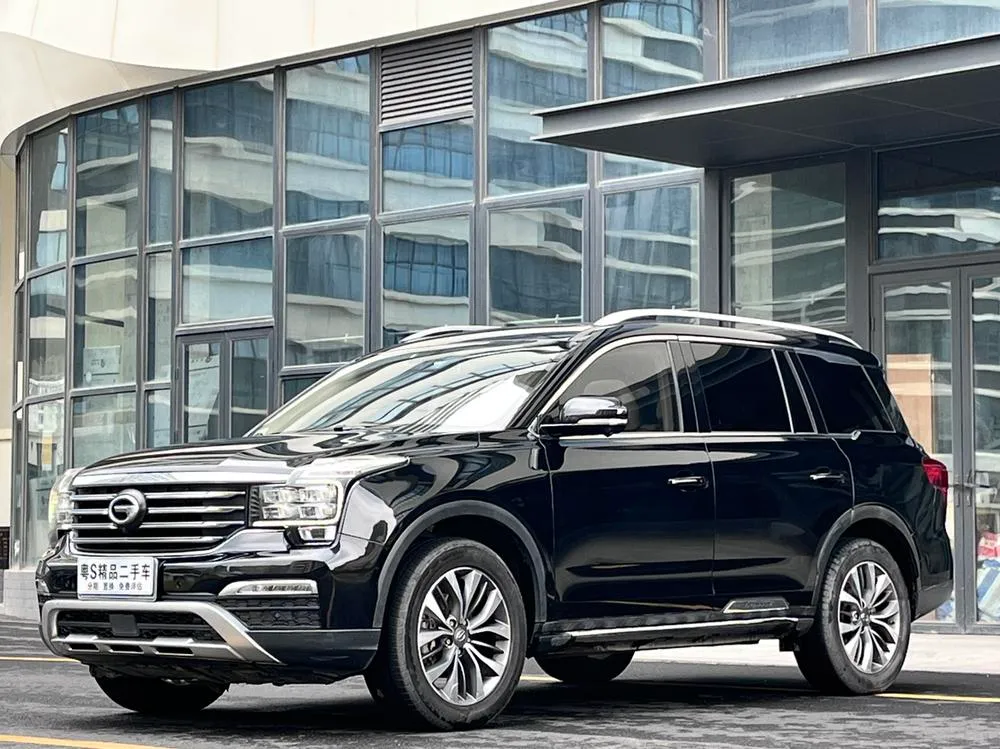 GAC Trumpchi Trumpchi GS8 320T 2WD Luxury Smart Connected Edition 7 Seater, 2017 — фото 1