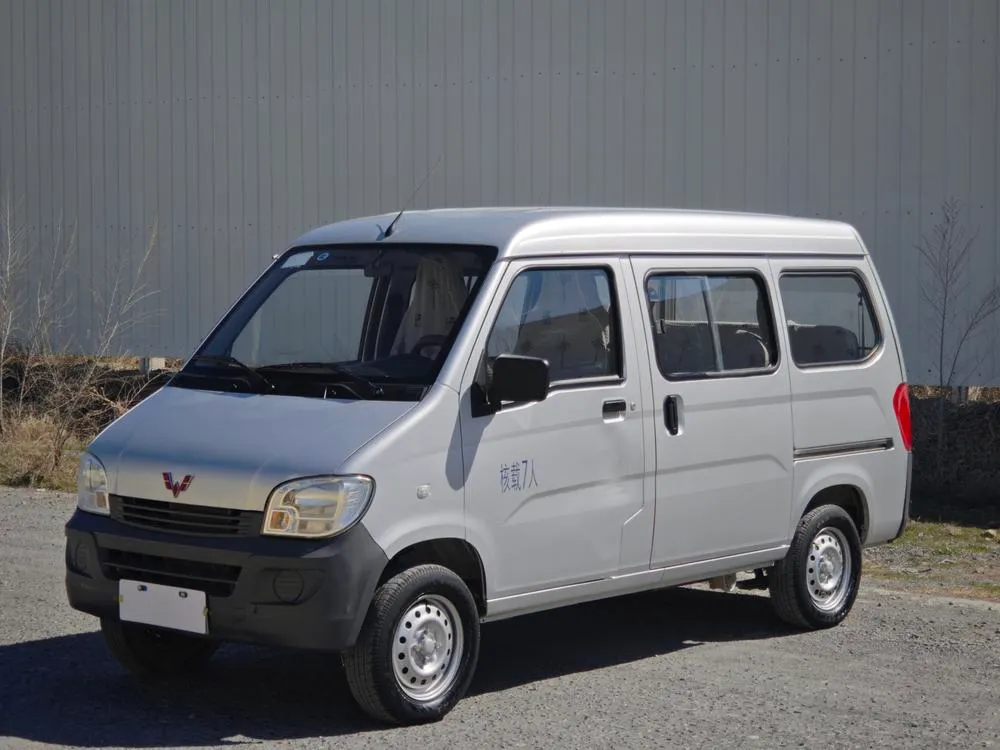 Wuling Zhiguang 1.5L Version 5/7 Seater LAR, 2023 — фото 1