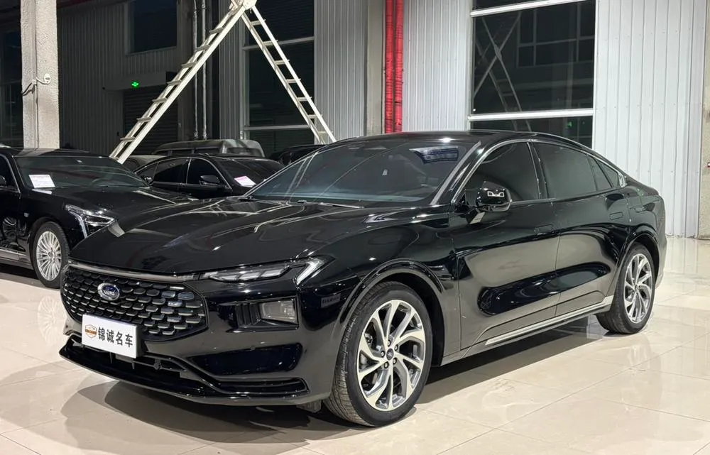Ford Mondeo, 2022