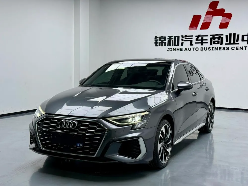 Audi A3 Facelift A3L Limousine 35 TFSI Fashion Sport Version, 2023 — фото 1