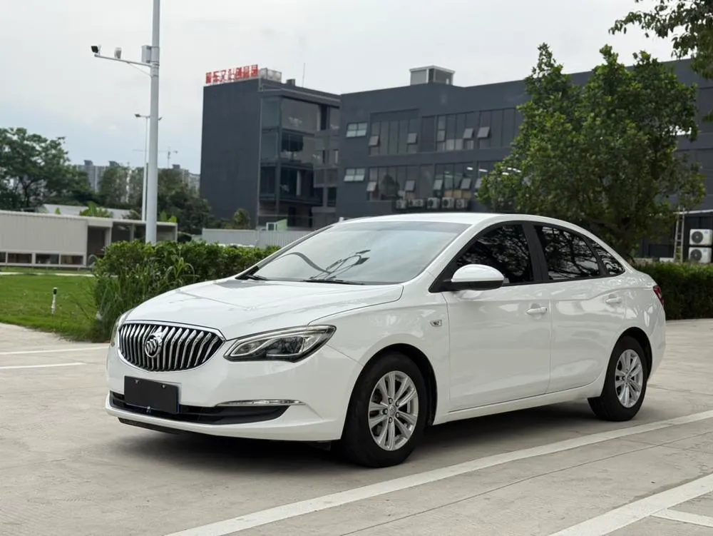 Buick Excelle, 2017