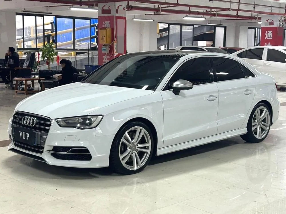 Audi S3 S3 2.0T Limousine, 2015 — фото 1