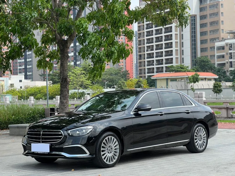 Mercedes-Benz E-Class E 300 L Fashion Version, 2022 — фото 1