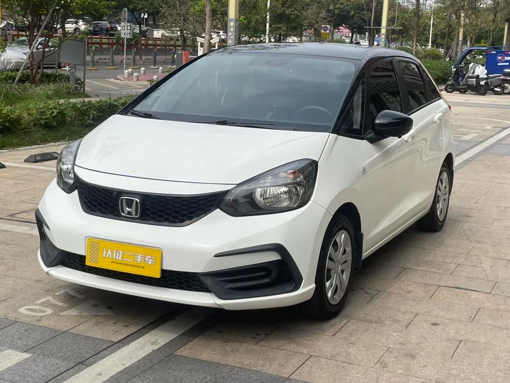 Honda Fit 1.5L CVT Trendy Edition, 2021 — фото 1