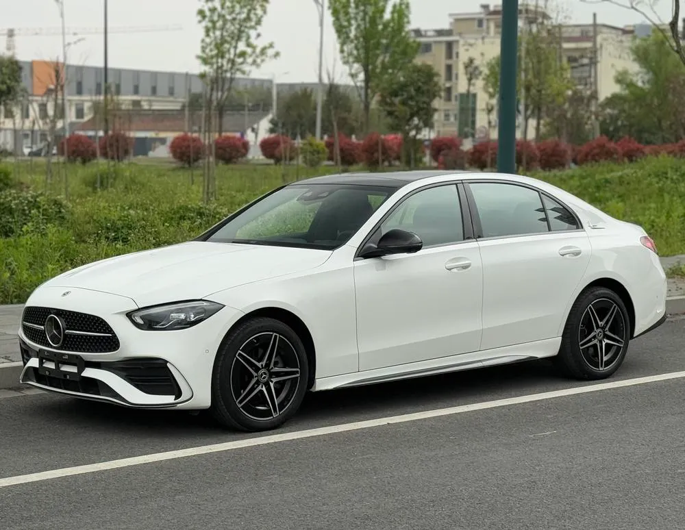 Mercedes-Benz C-Class, 2024