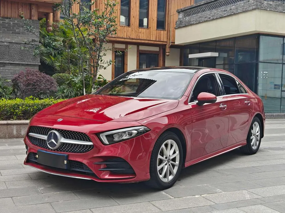 Mercedes-Benz A-Class A 200 L Sport, 2019 — фото 1