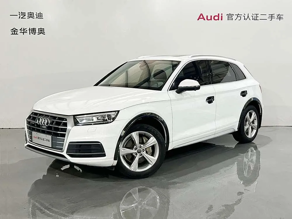 Audi Q5L Facelift 40 TFSI Version, 2020 — фото 1