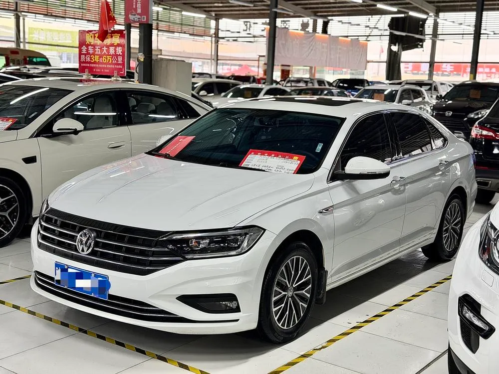 Volkswagen Sagitar, 2021