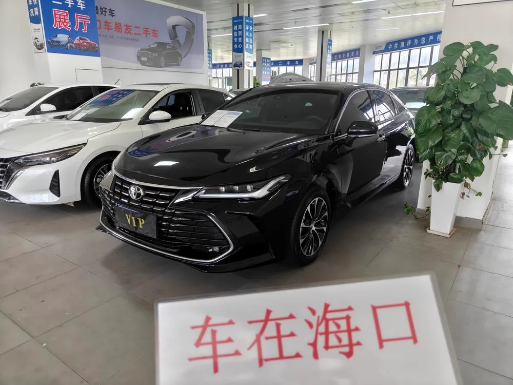 Toyota Avalon 2.0L CVT Luxury Edition, 2023 — фото 1