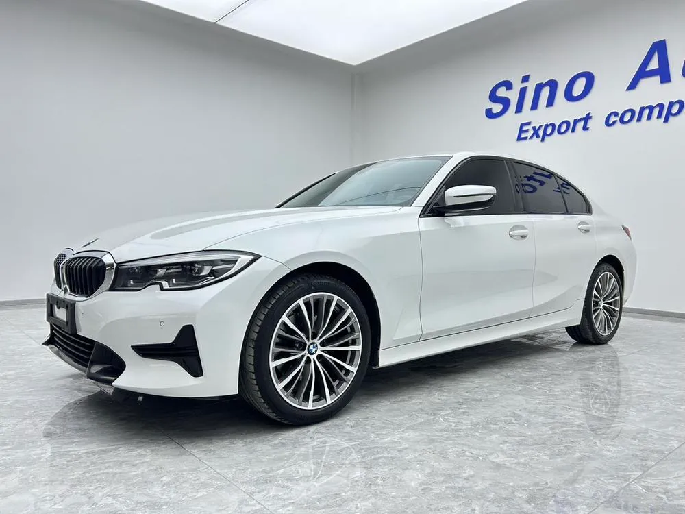 BMW 3-Series Facelift 320i Sport, 2022 — фото 1