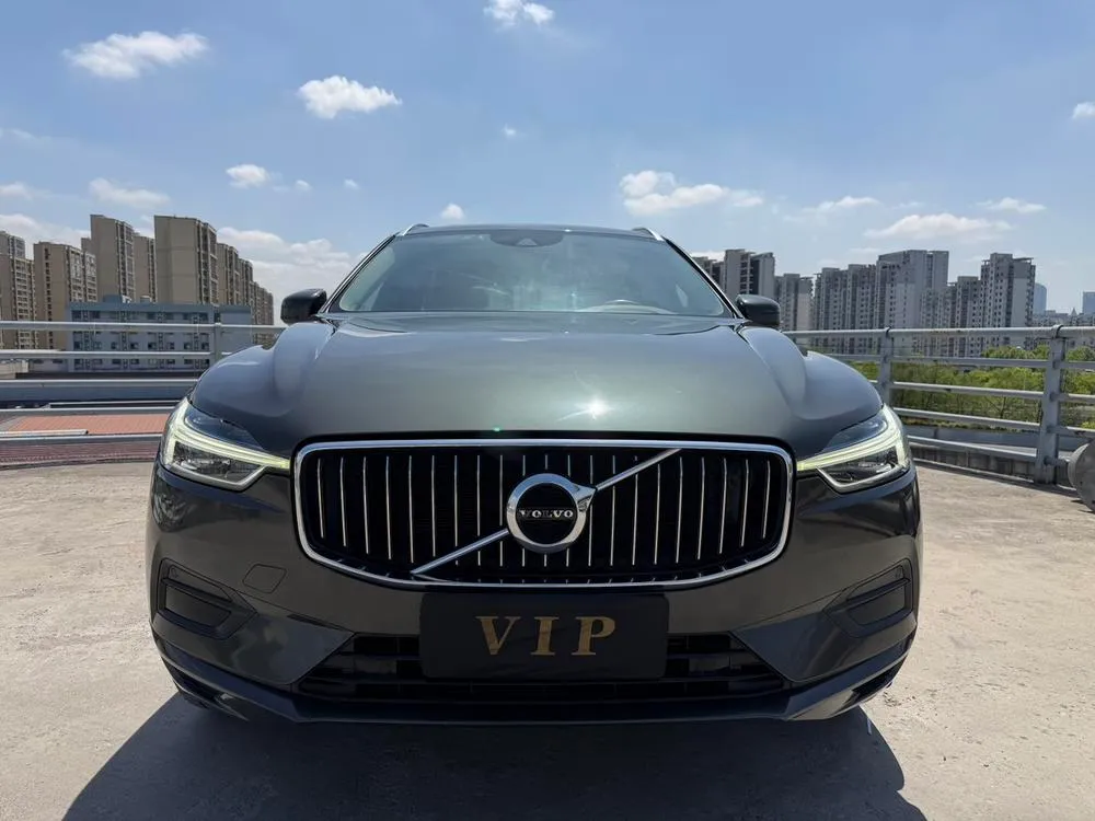 Volvo XC60 T5 4WD Edition CN6, 2019 — фото 1