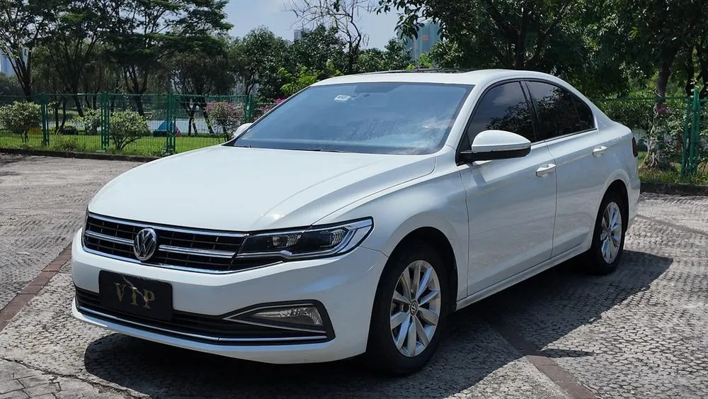 Volkswagen Bora 1.5L Auto Comfort Version, 2020 — фото 1