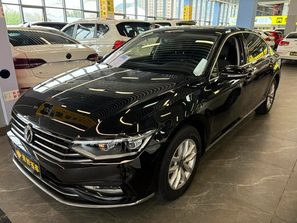 Volkswagen Magotan 280TSI DSG Comfort Version, 2020 — фото 1