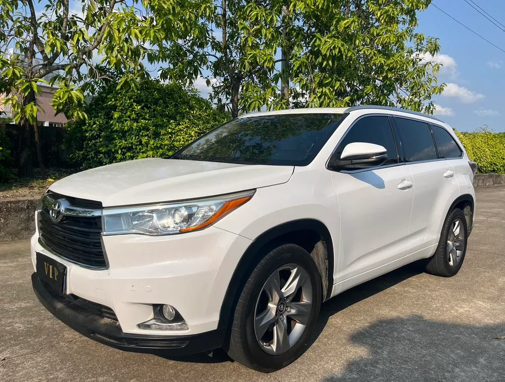 Toyota Highlander 2.0T 4WD Luxury Edition 7 Seater, 2017 — фото 1