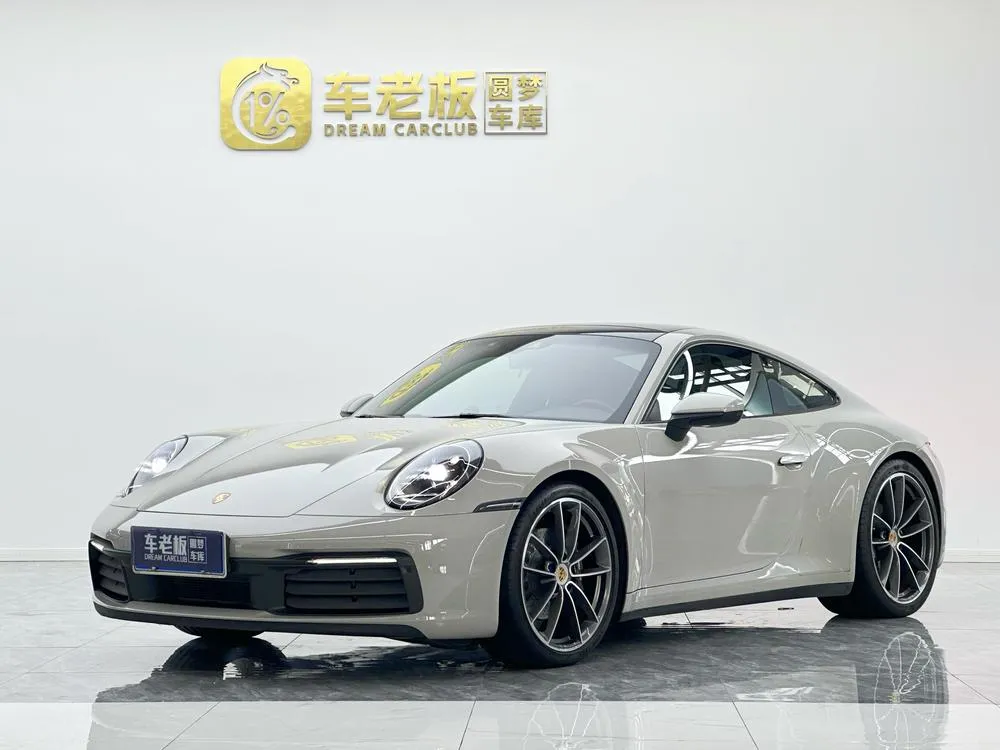 Porsche 911, 2022