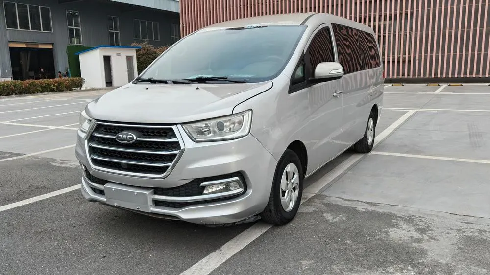 JAC Refine Refine M4 2.0L Manual Edition, 2018 — фото 1