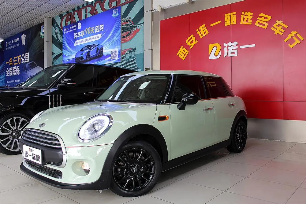 MINI MINI 1.2T ONE Edition, 2016 — фото 1