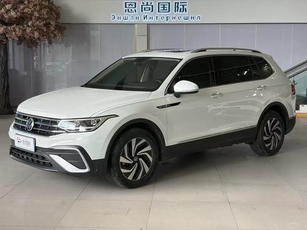 Volkswagen Tiguan L, 2023