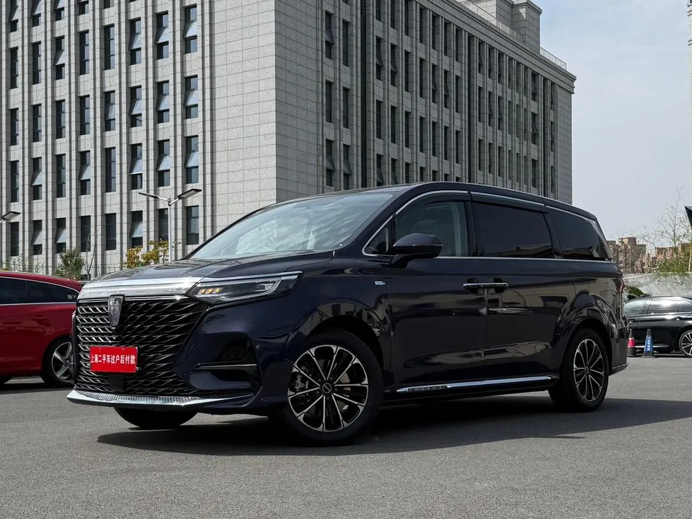 Roewe iMAX8, 2023