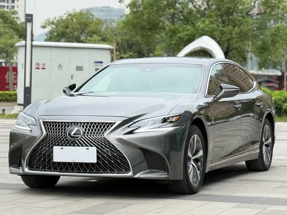 Lexus LS, 2018