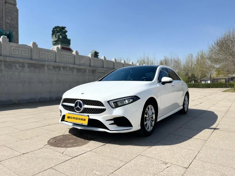 Mercedes-Benz A-Class A 200 L Sport Fashion Edition, 2021 — фото 1