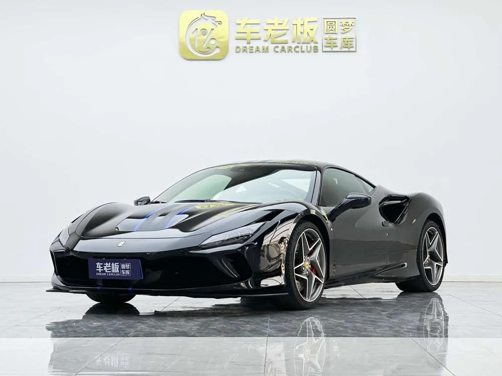 Ferrari F8, 2019