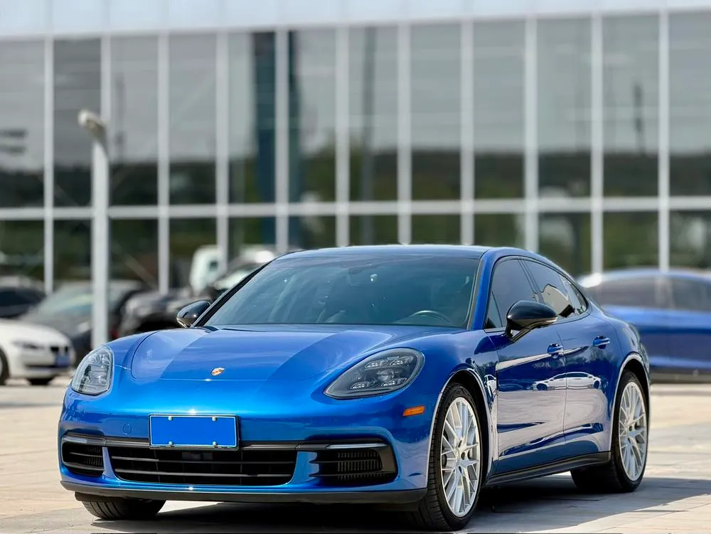 Porsche Panamera 2.9T Auto 4WD 4 Seater Parallel Import, 2018 — фото 1