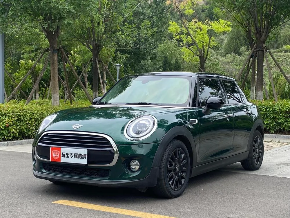 MINI MINI 1.5T COOPER Classic Edition, 2018 — фото 1