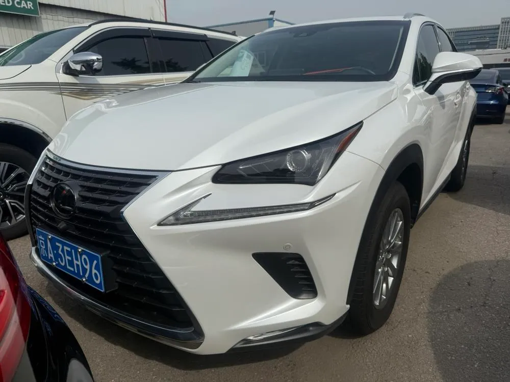 Lexus NX, 2018