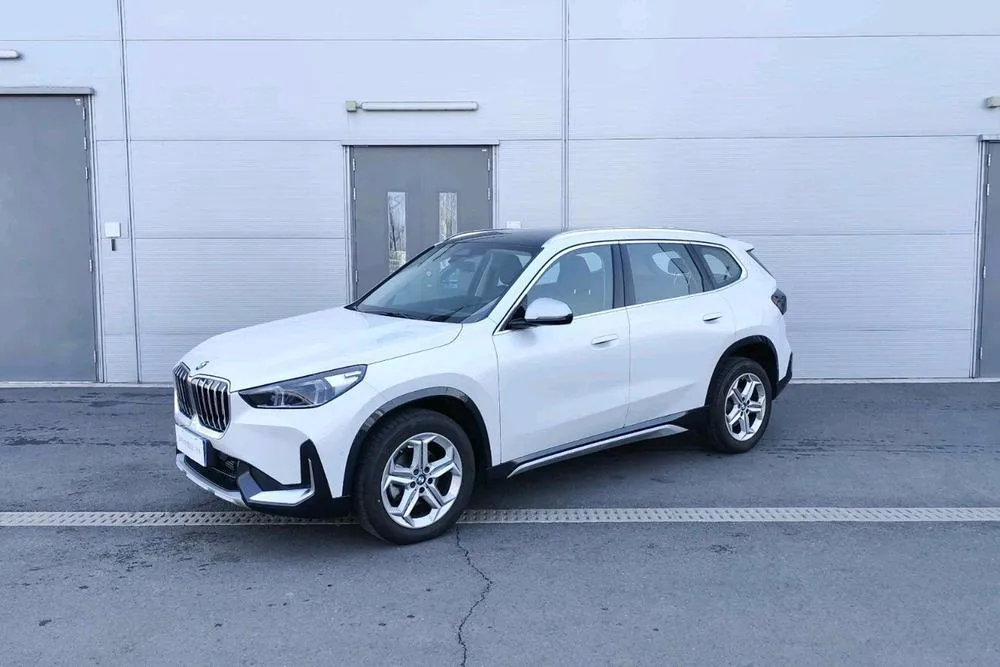 BMW X1 sDrive20Li X, 2023 — фото 1