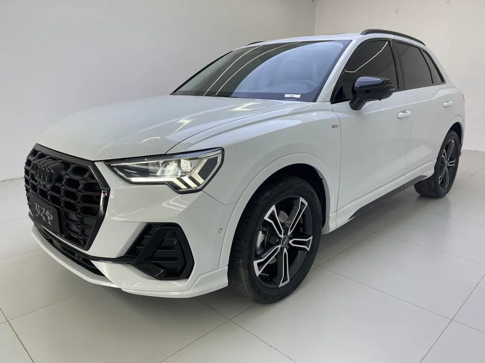Audi Q3, 2023