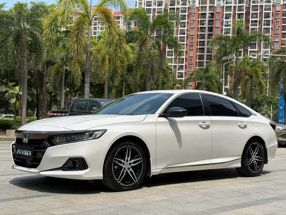 Honda Accord 260TURBO · Premium Edition, 2022 — фото 1
