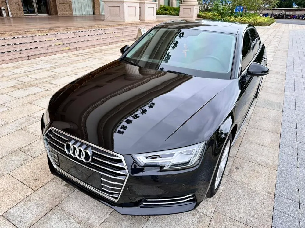 Audi A4L, 2017