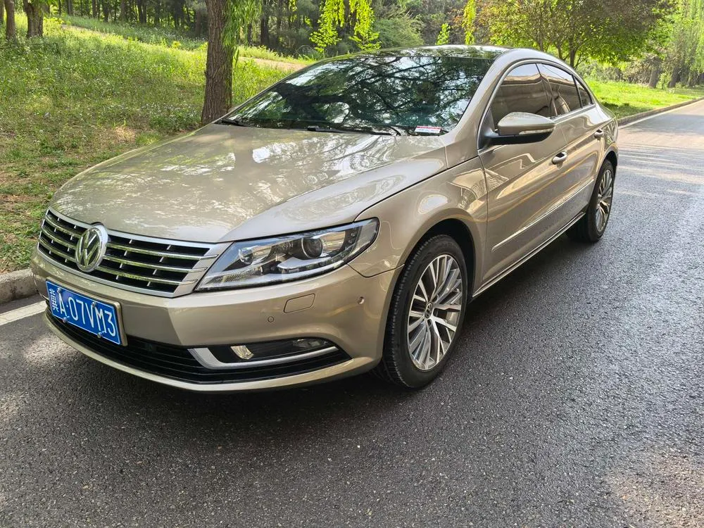Volkswagen CC 1.8TSI Luxury Version, 2015 — фото 1