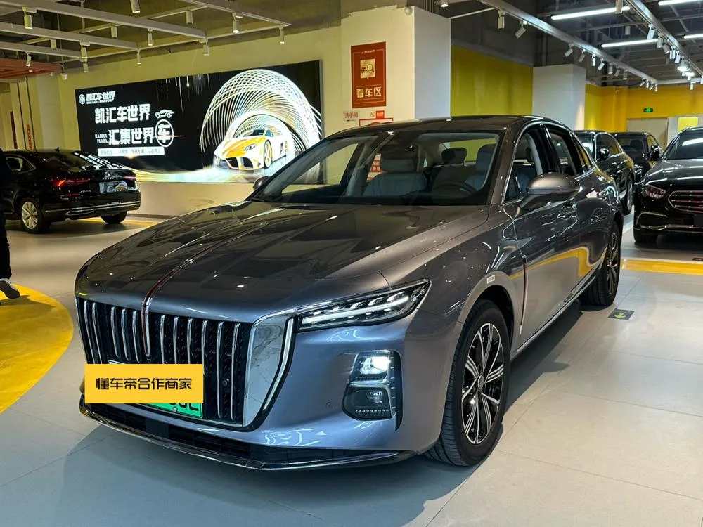 Hongqi H5 PHEV, 2025