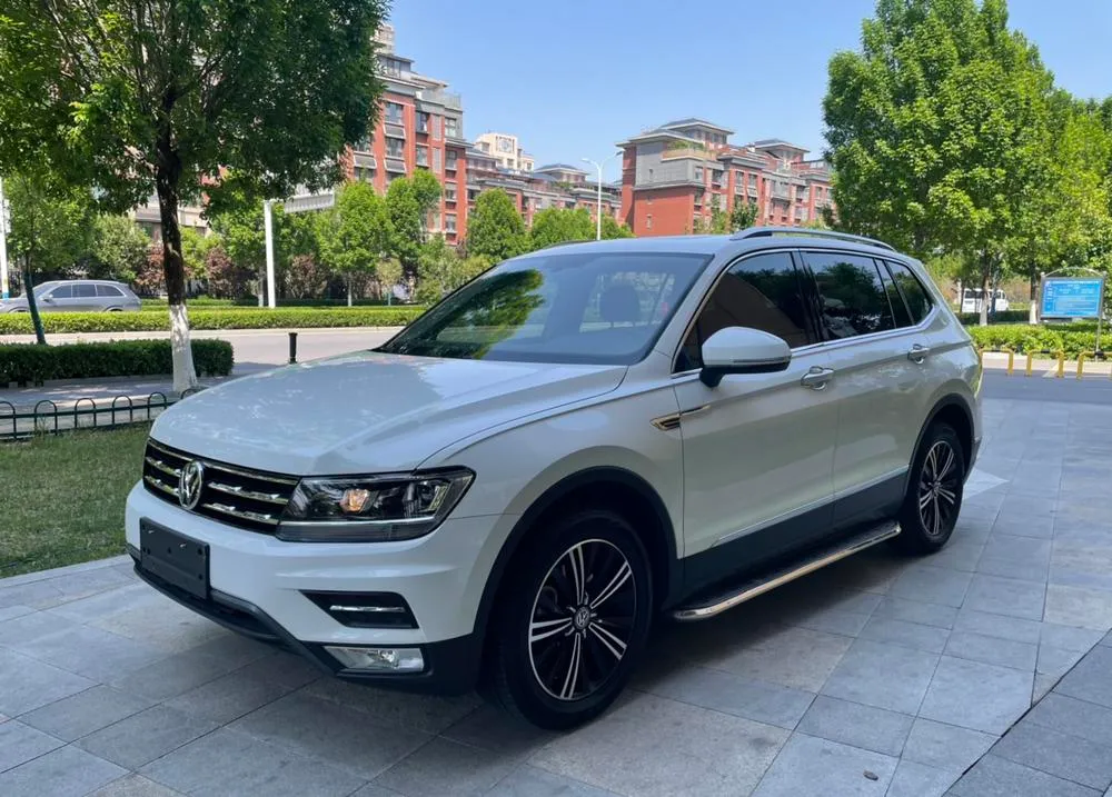 Volkswagen Tiguan L 330TSI Auto 2WD Panoramic Comfort Edition CN6, 2019 — фото 1