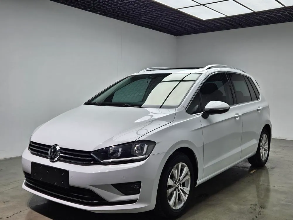 Volkswagen Golf Sportsvan 230TSI Auto Version, 2016 — фото 1