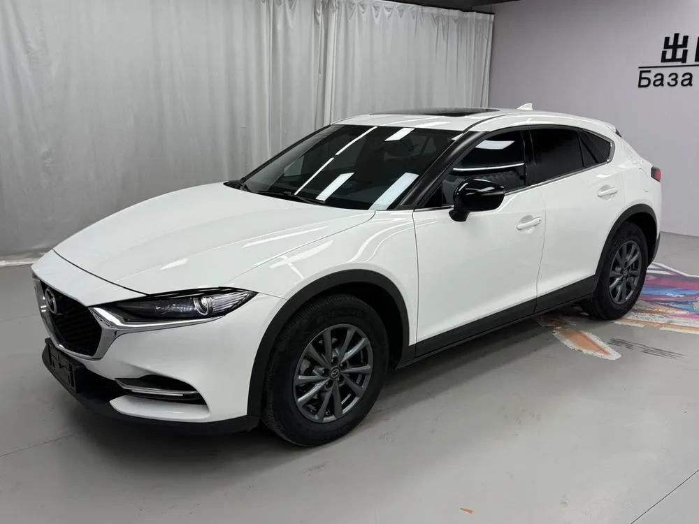Mazda CX-4, 2021