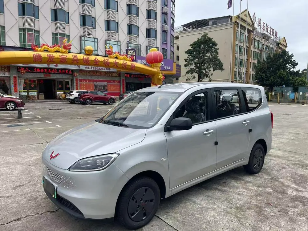 Wuling Hongguang EREV 50KM Comfort Version, 2025 — фото 1