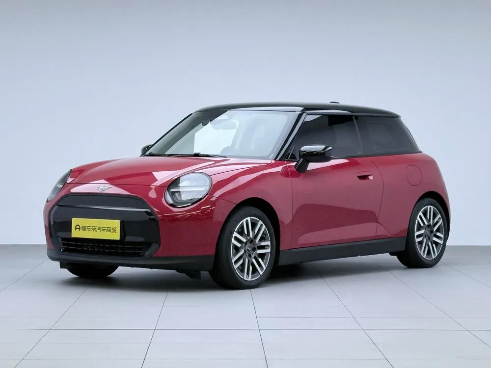 MINI Cooper Electric COOPER E Classic, 2024 — фото 1