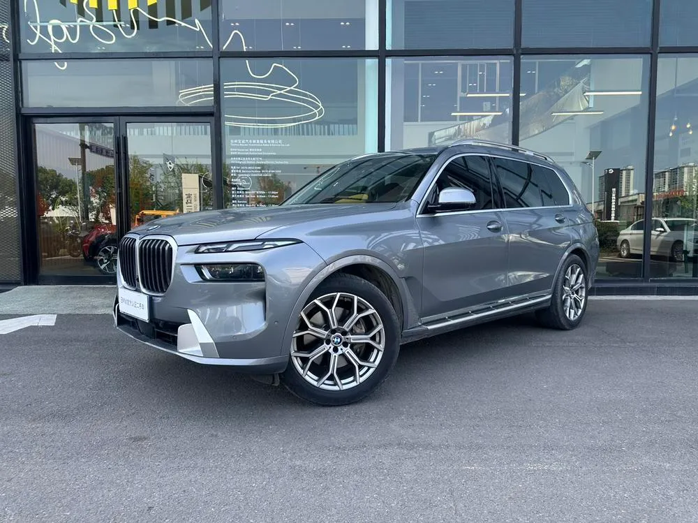 BMW X7, 2023