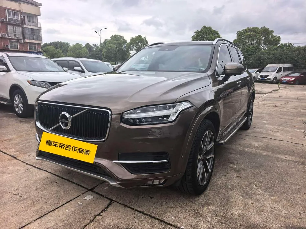 Volvo XC90 2.0T Auto FWD 5 Seater Parallel Import, 2017 — фото 1