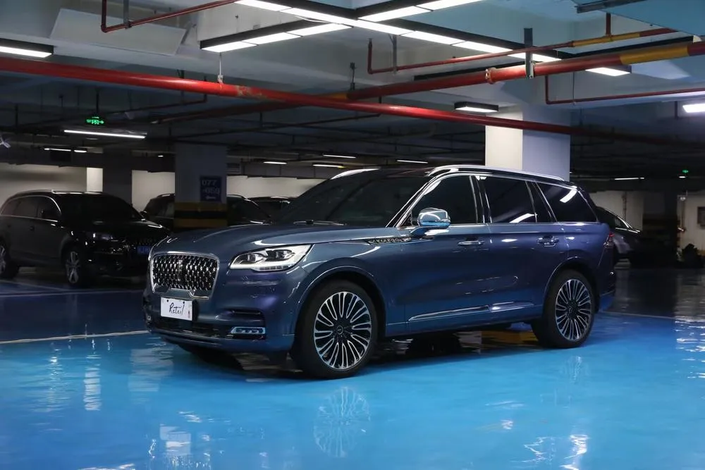 Lincoln Aviator 3.0T V6 4WD Edition, 2020 — фото 1