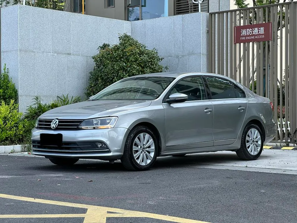 Volkswagen Sagitar 1.6L Auto Fashion Version, 2015 — фото 1