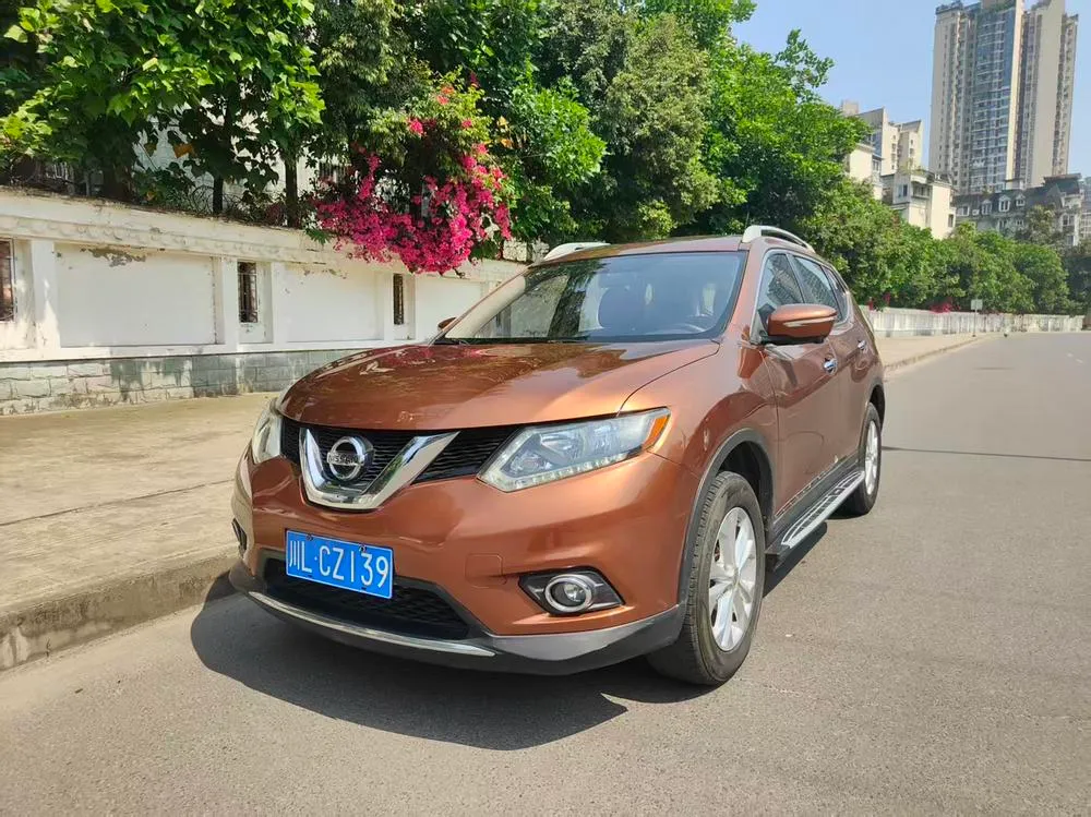 Nissan X-Trail 2.0L CVT Comfort Edition 2WD, 2014 — фото 1