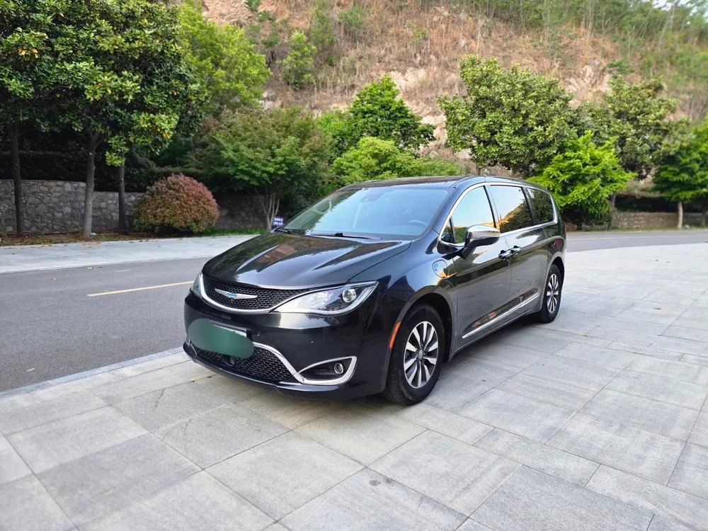 Chrysler Grand Voyager PHEV (Import), 2019