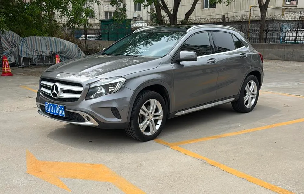 Mercedes-Benz GLA GLA 200 Version, 2016 — фото 1