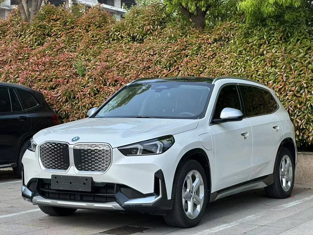 BMW iX1, 2024