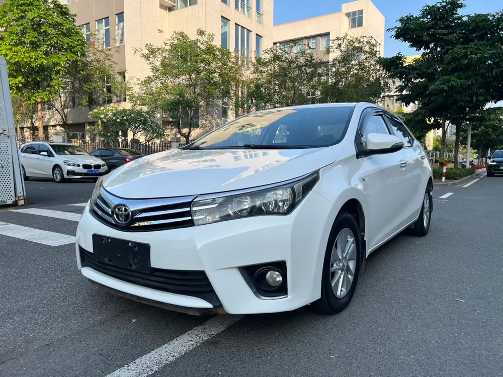 Toyota Corolla 1.6L CVT GL, 2014 — фото 1