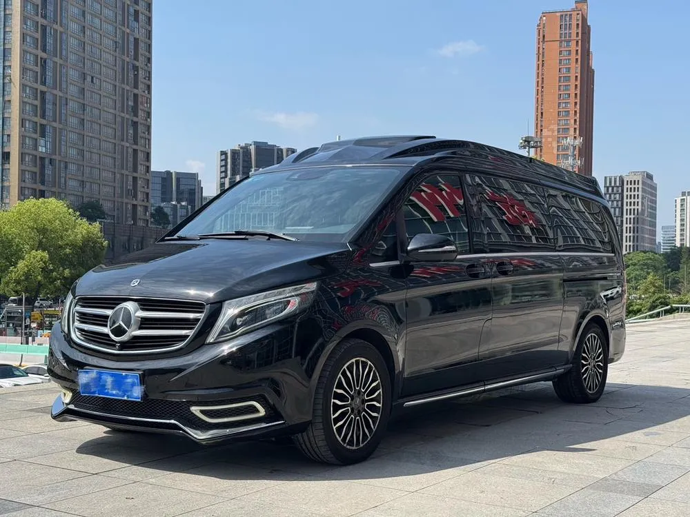 Mercedes-Benz V-Class V 260 L Premium Extended Edition, 2017 — фото 1